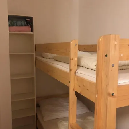 Ramzova Kometa * Ostruzna